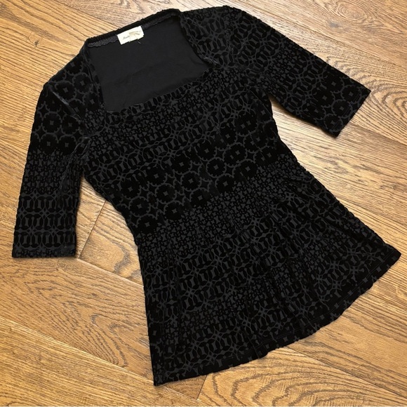 Meadow Rue Continental Peplum Top - Picture 10 of 10